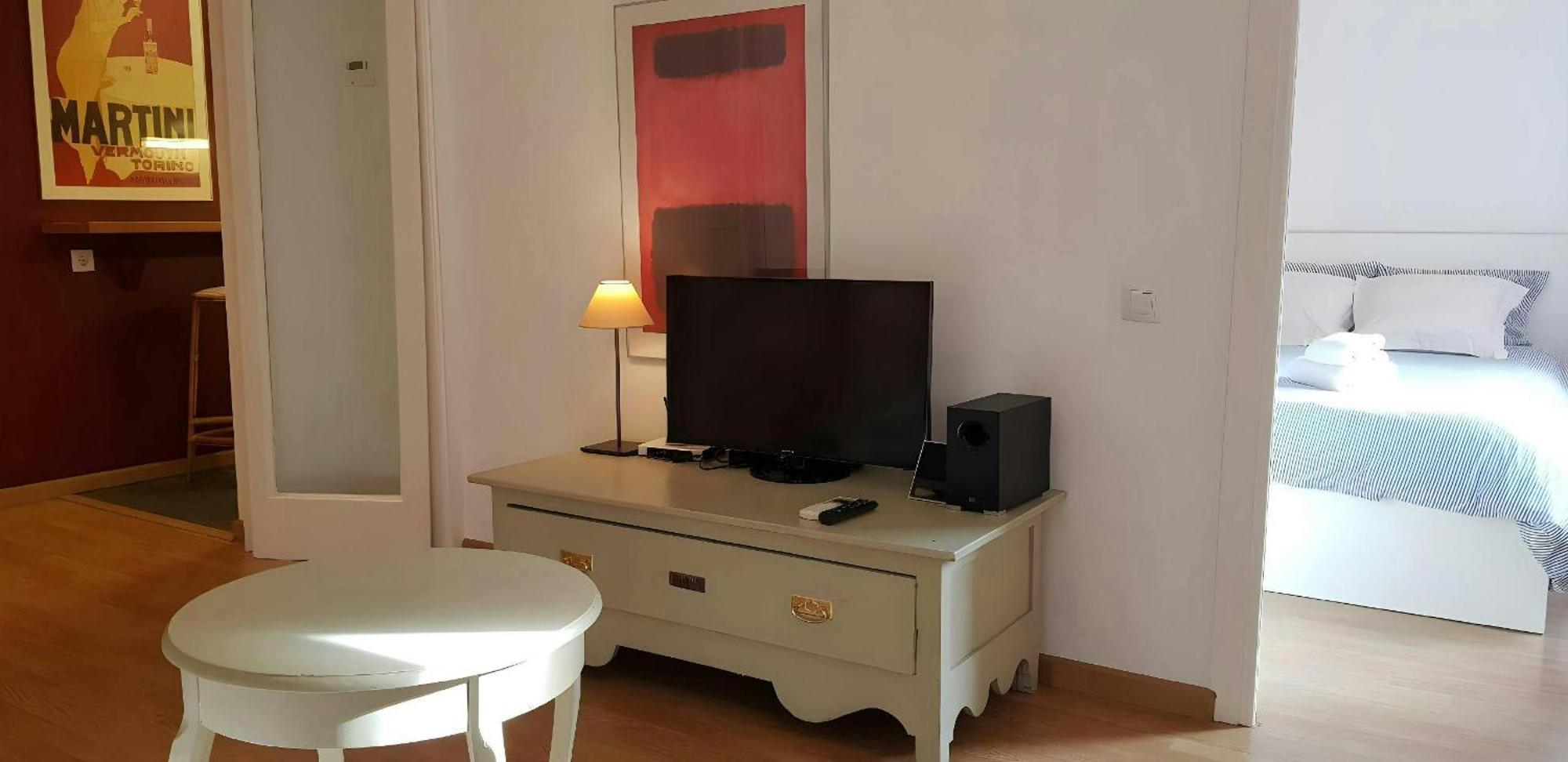 Filmoteca Sarria 1- Wifi Quiet Bright Comfi Appartement *